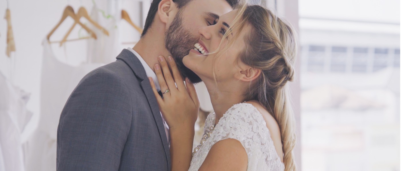 Happy Bride And Groom In Wedding Dress Prepare For Married In Wedding Picture Id1183011713